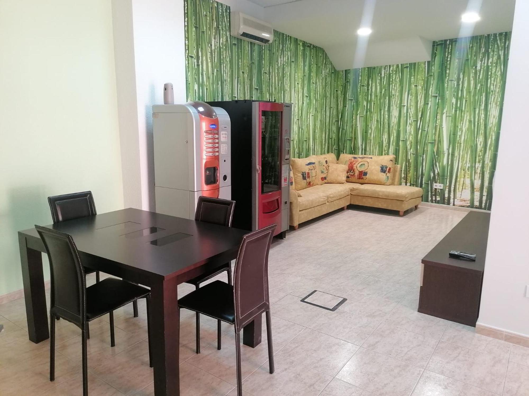 Albergue El Templarin Понферрада Экстерьер фото